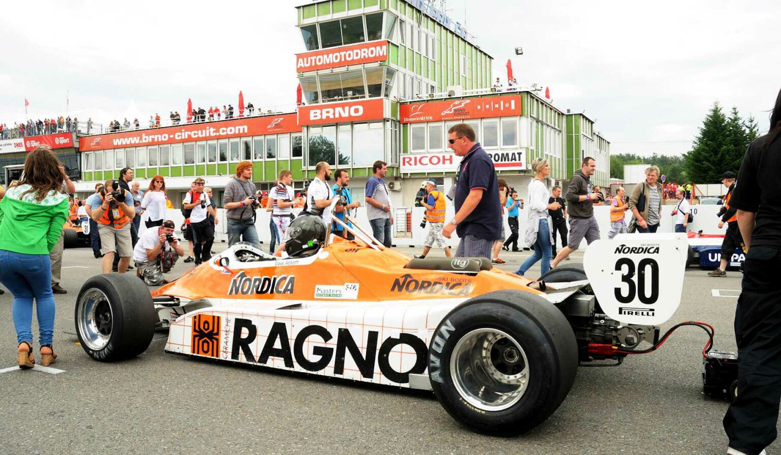 Masters Formule 1 Racing Legends - Brno Grand Prix Revival • Masarykův ...