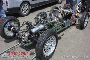 Once again the stripped down Staride Mk3 driven by Xavier Kingsland